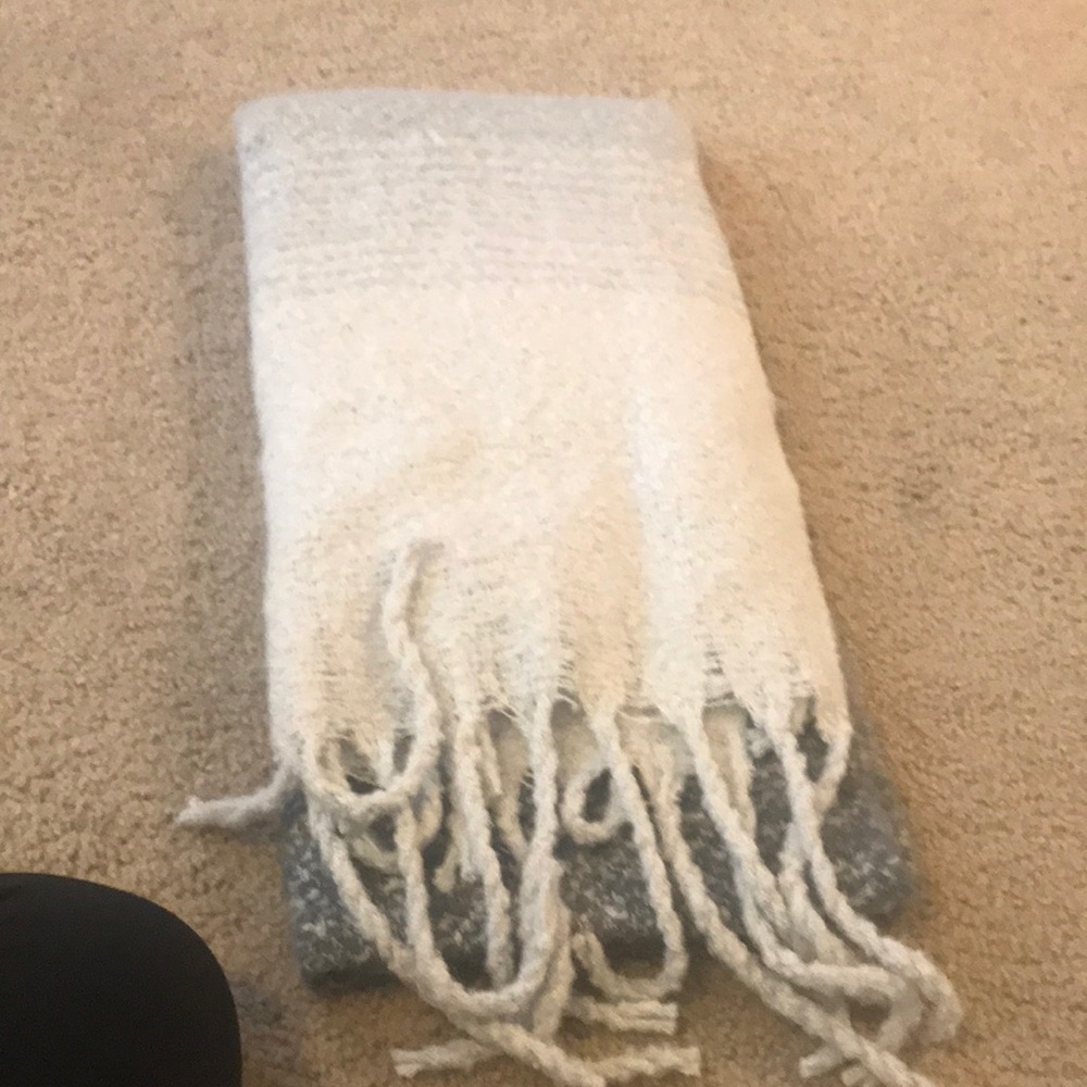 Blanket Scarves
